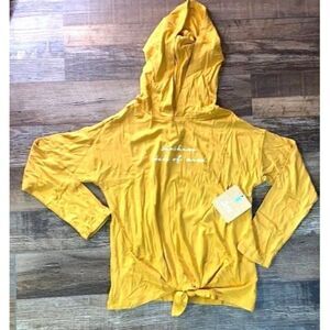 Bixby Nomad 🌞 The Hooded Tie Front Graphic Tee